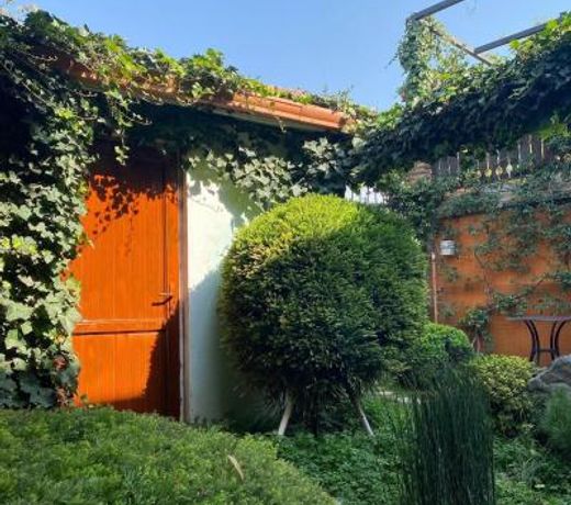 The Zodiac Garden Hotel