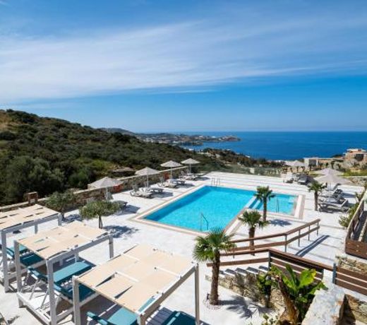 Spiros-Soula Thematic Suites