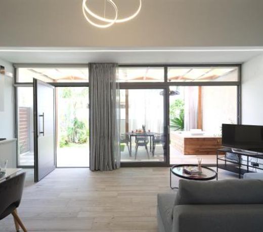 Al Mare Selective Accommodation