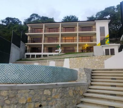 G Boutique Hotel at San Andres Peten