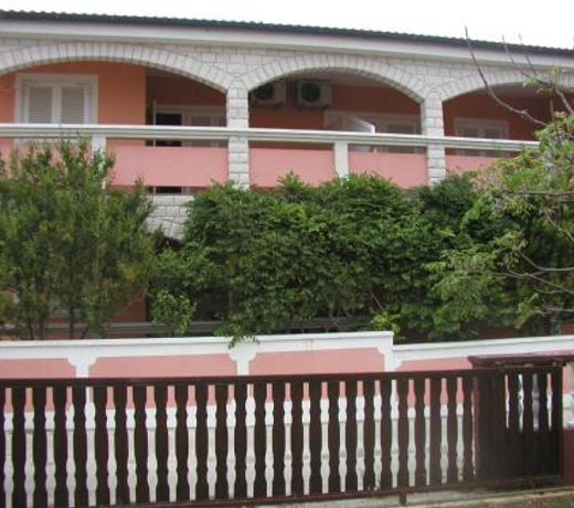 Apartments by the sea Vir - 19323
