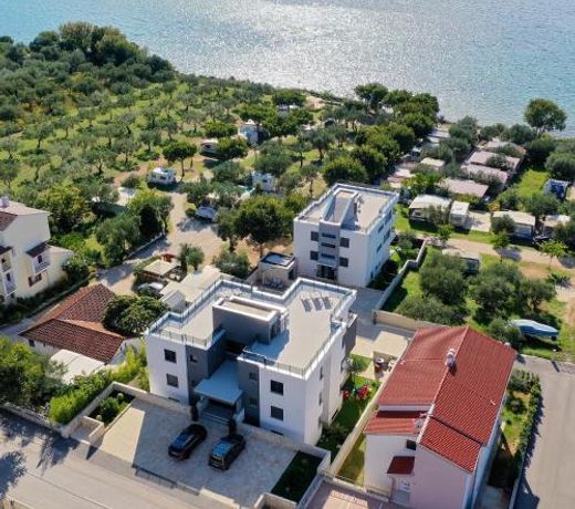 Family friendly apartments with a swimming pool Sveti Filip i Jakov, Biograd - 19325