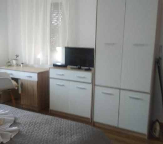 Kaptárkő Apartmanház