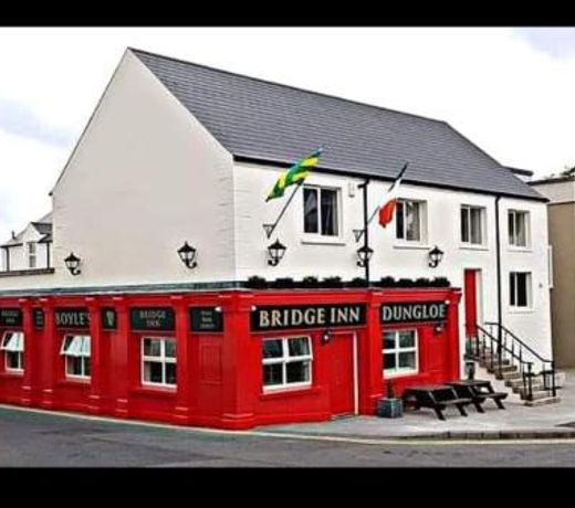 Bridge Inn Studio Apartments