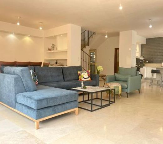 Luxury Villa, Terrace with SEA VIEW in the center
