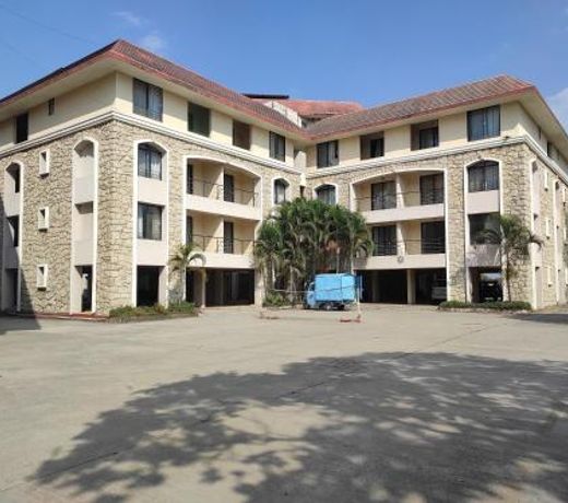 1BHK AC Service Apartment 115