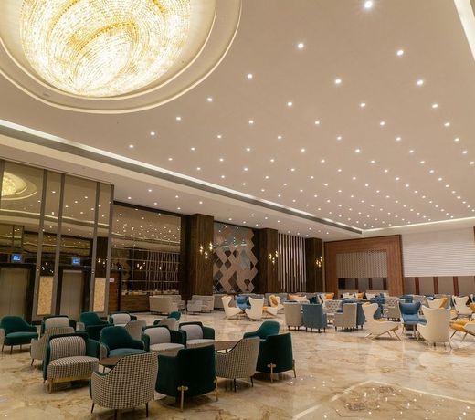 Hotel Tip Top International Pune