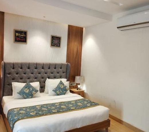 AHR Notting hill the Mall, Mussoorie