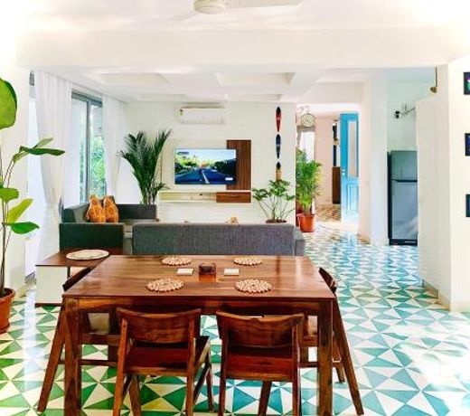 El Tesoro Apartment