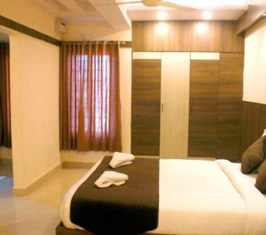 Hotel Sakura Inn
