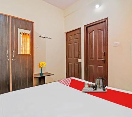 OYO 88840 Mn Residency