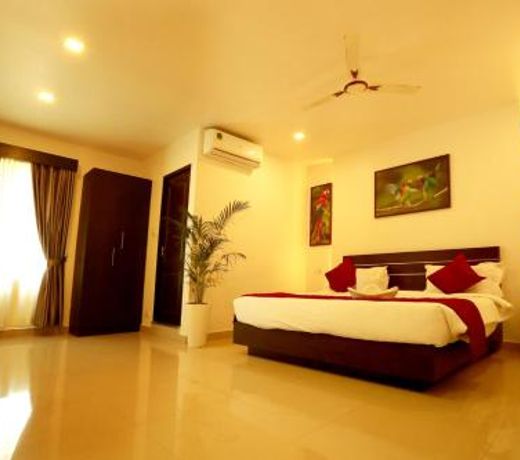 ORFILA INN Airport Hotel