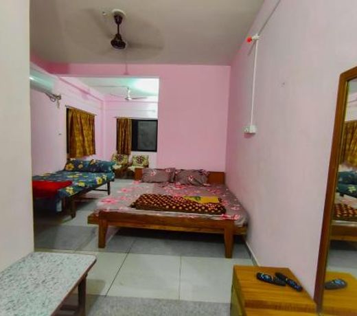 Krishna Homestay