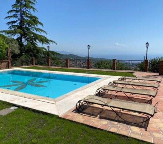 Casa Carlotta