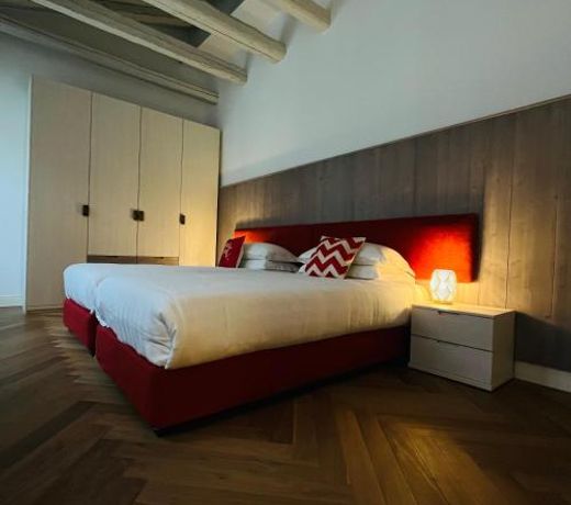 Casa Romano Suites