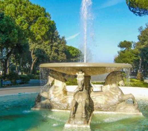 Amazing home in Poggio Torriana with 4 Bedrooms