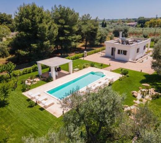 Villa La Seta by BarbarHouse