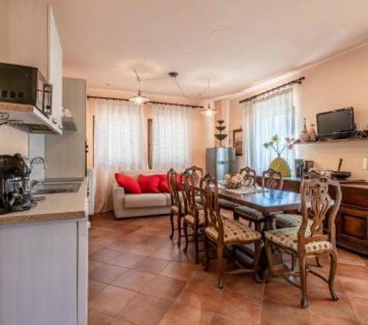 Amazing home in San Miniato with 4 Bedrooms, WiFi and Outdoor swimming pool