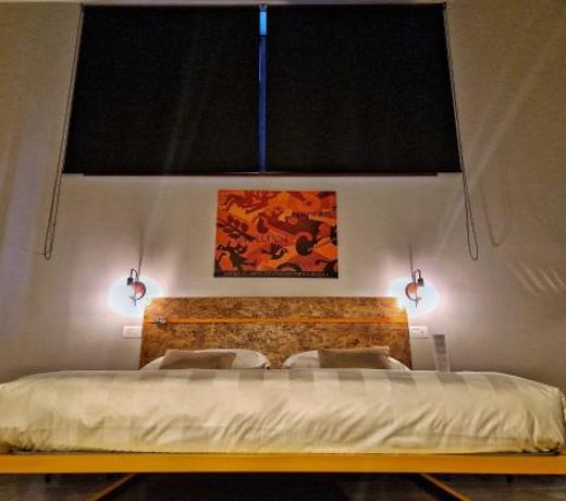 GARAGE47 Storica Officina Meccanica LOFT B&B iN PIENZA
