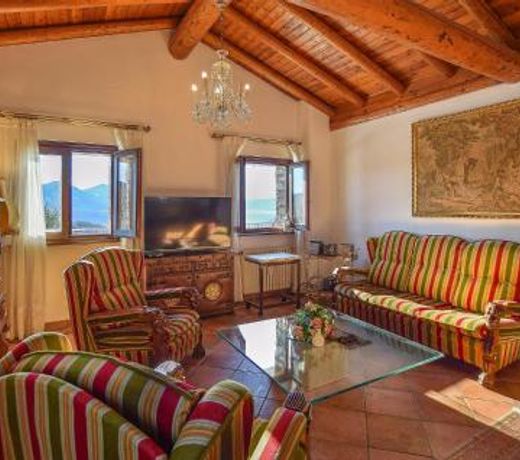 Amazing Home In Luino With 2 Bedrooms