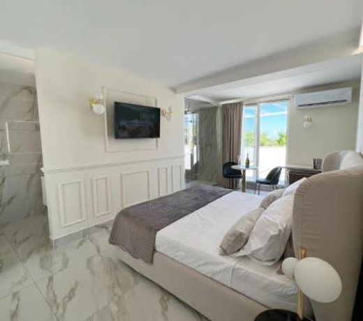 ANAMA camere & suite