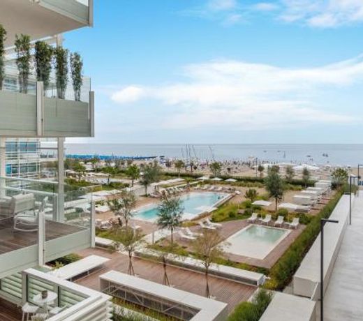 The Summer Houses Seaview with Spa