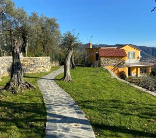 Sunrise Holiday Home