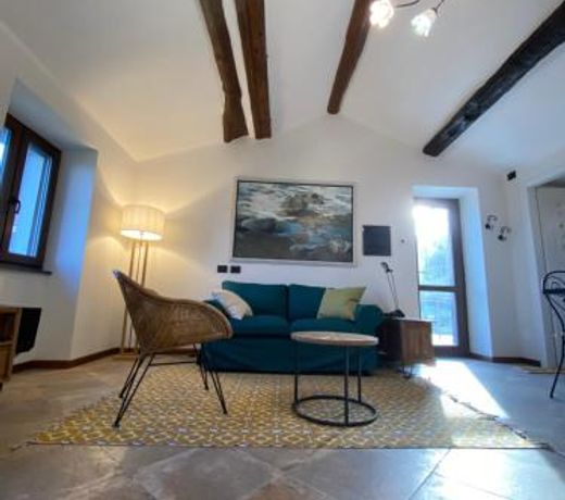 Sunrise Holiday Home