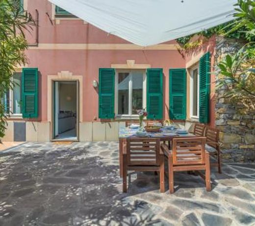 Casa Flaminia
