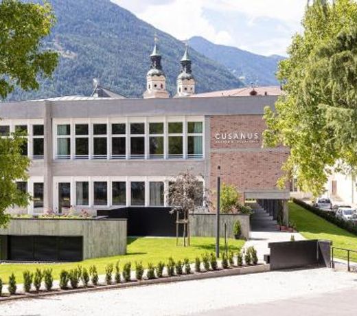 Cusanus Akademie - Accademia Cusanus