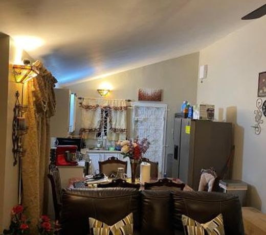 Cheerful Two-bedroom 1bath, WIFI, air conditioning.