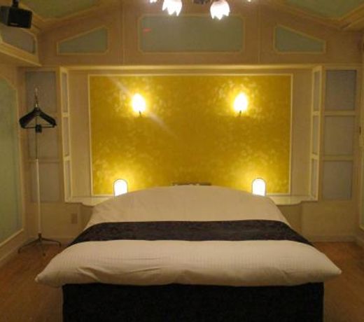 ããã«ããã³ãºãªã¢ã·ã¹