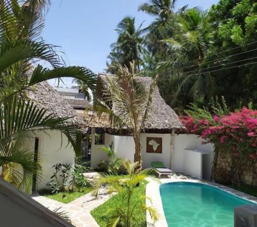 Garoda House Turtle Bay [ Jacuzzi ☆☆☆☆☆ ] Kilifi