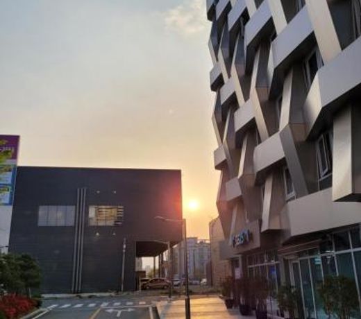 Chungchoho Best Hotel