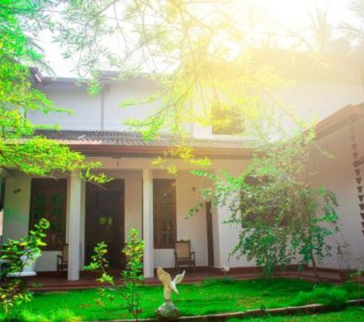 Thambara Resort