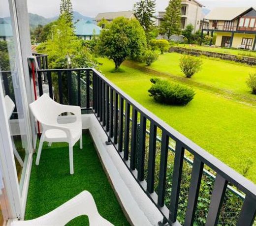Grand Winterberry - Lake View Luxury Residence