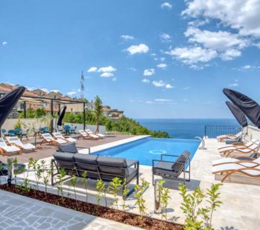 Quercus Residences Apartments