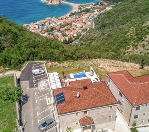 Quercus Residences Apartments