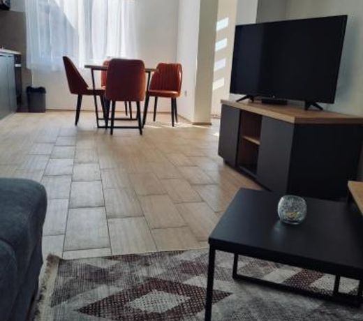 OM Apartment