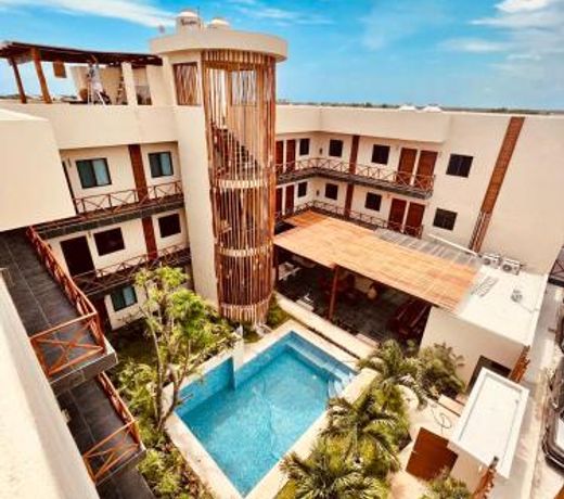 Punta Me Luxury Suites