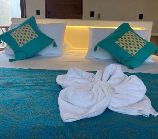 Tikul Hotel Boutique