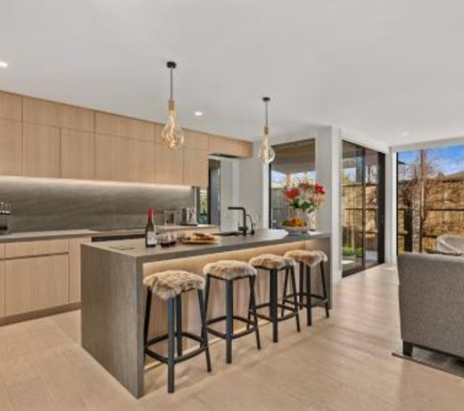 Central Queenstown Villa & Spa by Staysouth