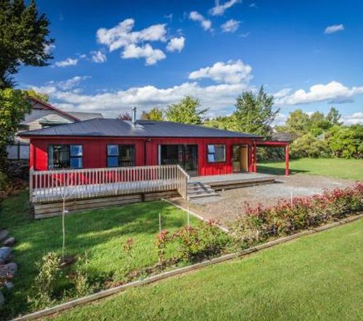 Cosy Alpine HQ - Ohakune Holiday Home
