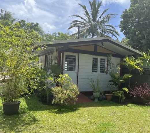 Pare LODGE TAHITI