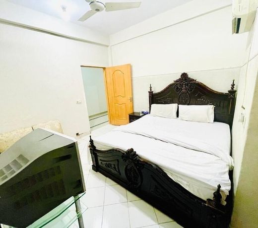 Hotel New Mid City