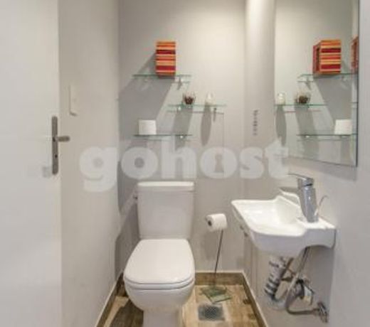 Acogedor apartamento con balcÃ³n y parilla 1D002
