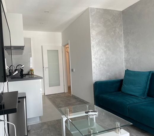 Marvelous 4 Room Penthouse Rooftop Terrace W14+W15