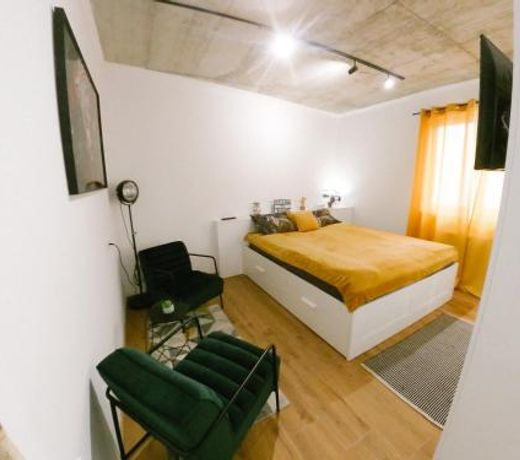 meebo apartments