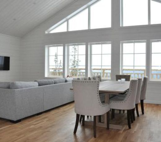 Nice home in Slen with Sauna and 7 Bedrooms