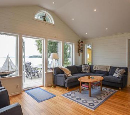Nice home in Mellerud with 3 Bedrooms
